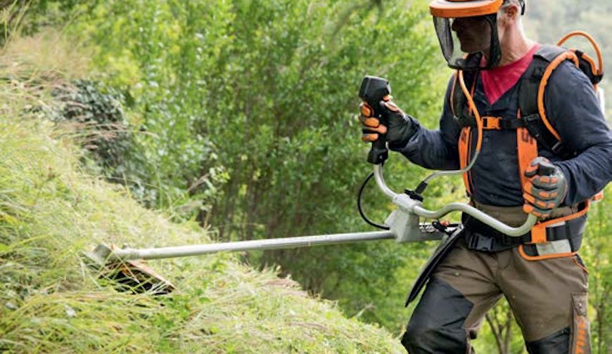 Stihl, tondeuse débroussailleuse à batterie